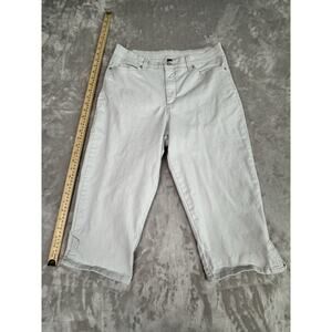 Gloria Vanderbilt Jeans, Women's Size 10P Petite, Grey Tan, Amanda, Capri